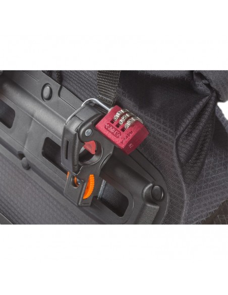 aqua front light ( green ) - bolsas dentaleras 2 piezas  22l - vaude