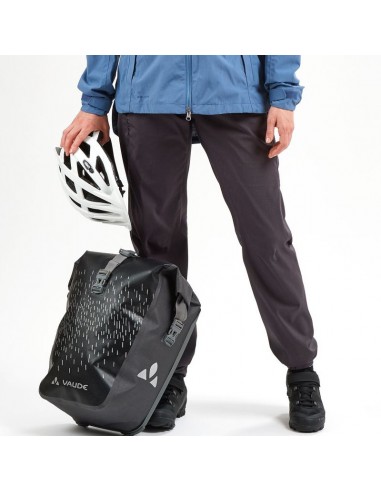 aqua back luminum single ( black ) - alforja trasera 24 l - vaude