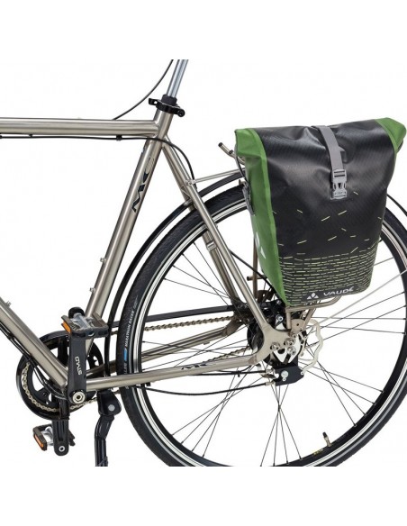 aqua back print single (black/green) - alforja trasera 24l - vaude