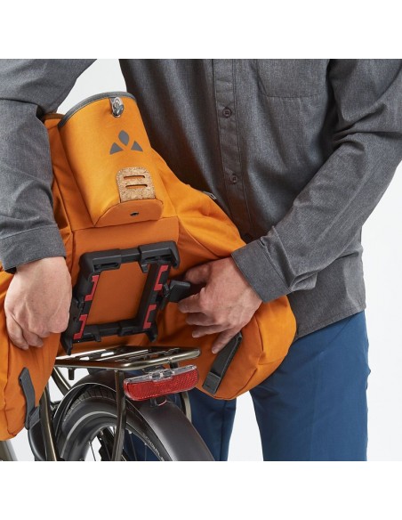 esilkroad plus (orange) - bolsa trasera 22l - vaude