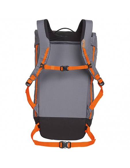 eghen 22 - mochila técnica (22l) - cassin