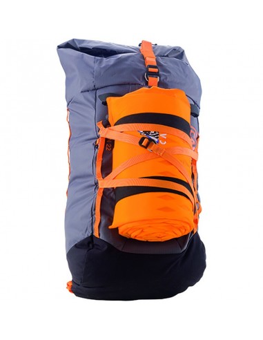 eghen 22 - mochila técnica (22l) - cassin