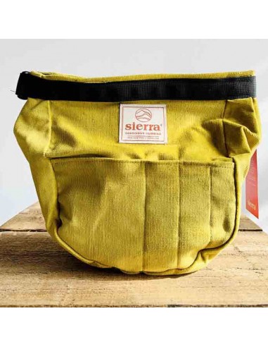 solid bucket pistache - bolsa de magnesio para boulder - sierra
