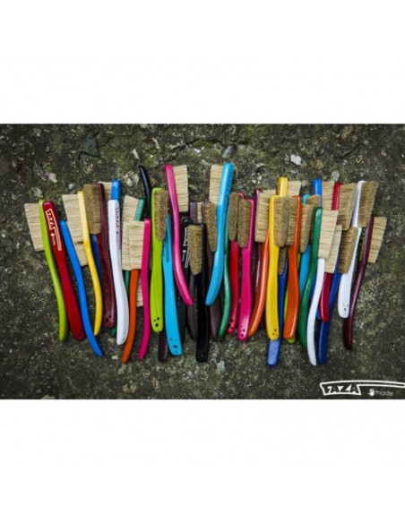 faza confession in color - cepillo de madera hecho a mano (colores variados) - faza brushes
