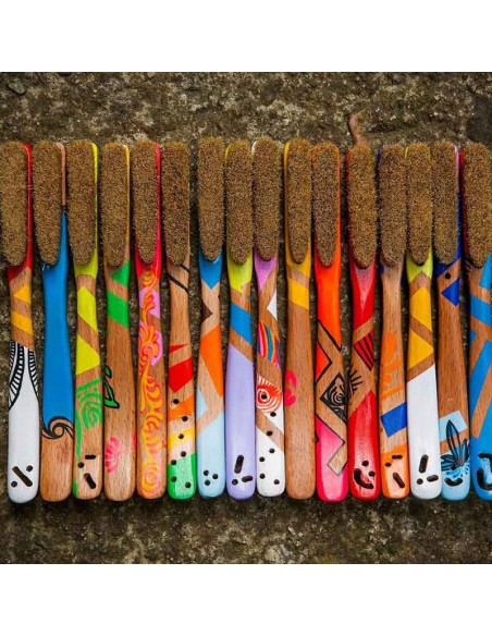 faza karma - cepillo de madera hecho a mano (dibujo) - faza brushes