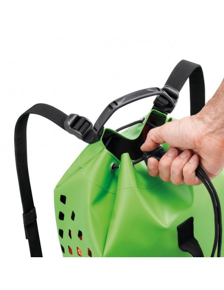 yara club 15l - mochila barrancos - petzl