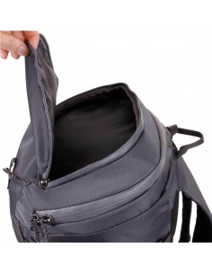 Chiru 25L (India Ink) - Blue Ice 2